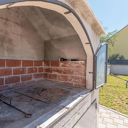 3 Bedroom Gorgeous In Bristani Donji *